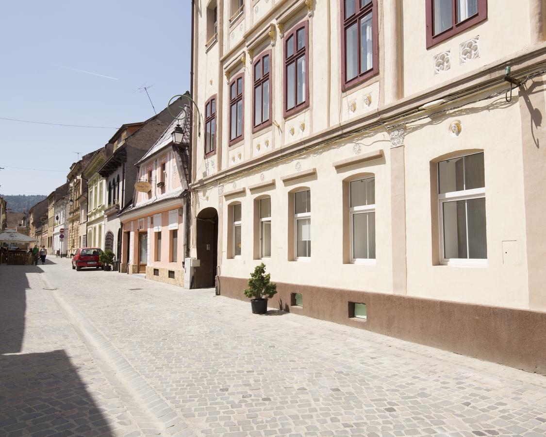 Sunny Old Town Apartment Braszów Zewnętrze zdjęcie