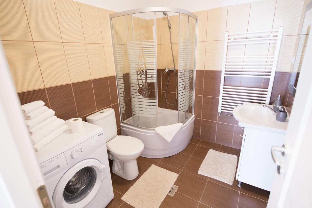 Sunny Old Town Apartment Braszów Zewnętrze zdjęcie